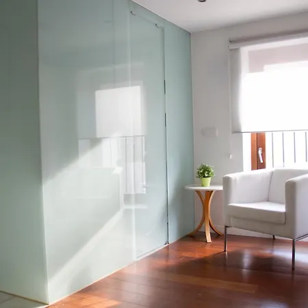 Missio Triplex House In Old Town Of